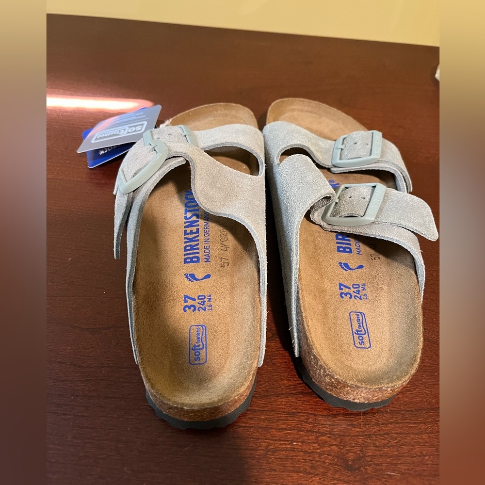 Birkenstock Womens Arizona Suede Sandals in Sage Green size 37 EU - 6.5-7.0 US